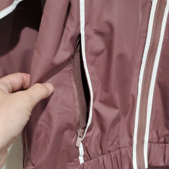 Nike Running Jacket Size S - Picture 3 of 10